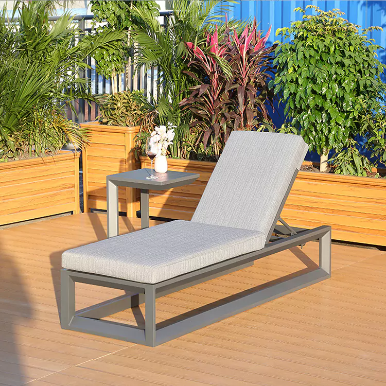 Commercial Outdoor Sun Lounger for Hotel and Resort